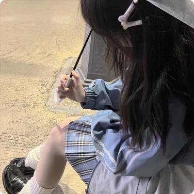 三条黑暗的街道